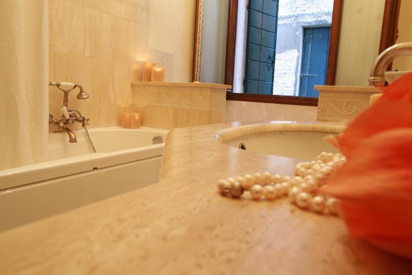 Hotel Al Ponte Dei Sospiri image 5