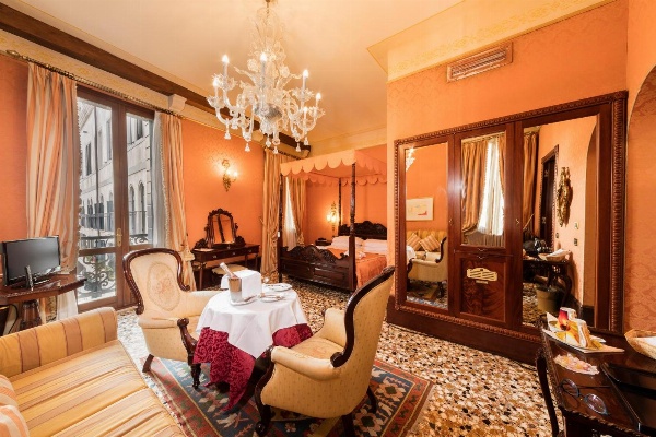 Hotel Al Ponte Dei Sospiri image 7